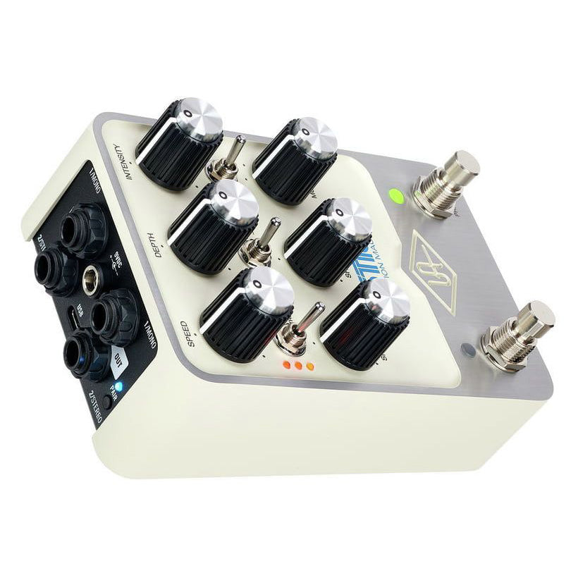 UNIVERSAL AUDIO Astra Modulation Machine
