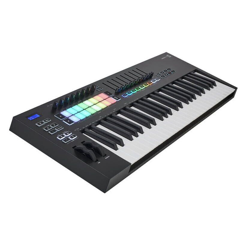 Novation Launchkey 49 MK3